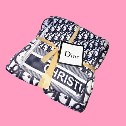 Fashion Design Towel 2 Pc Set