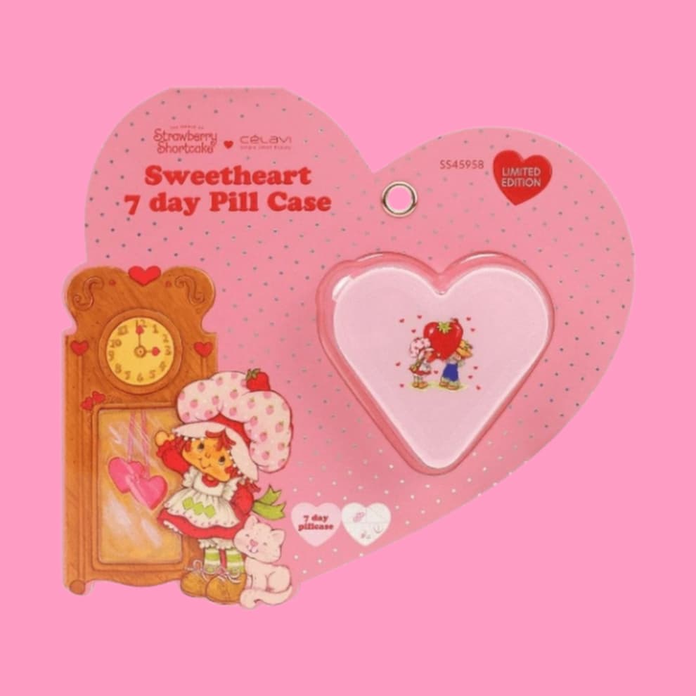 Strawberry Girl Sweetheart 7 Day Pill Case