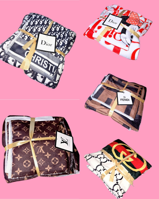 Stylish Design Towel 2 Pc Set