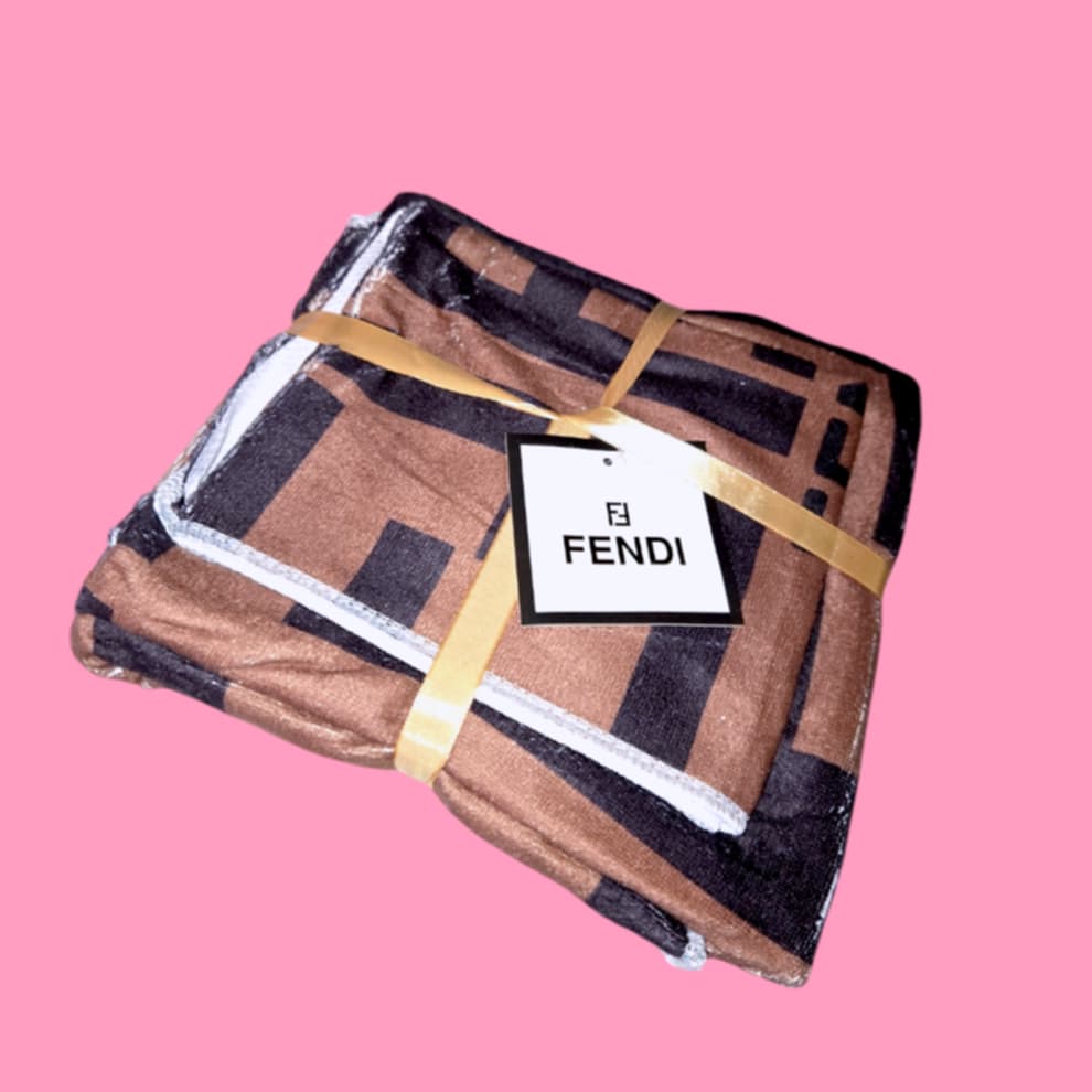 Fashion Design Towel 2 Pc Set